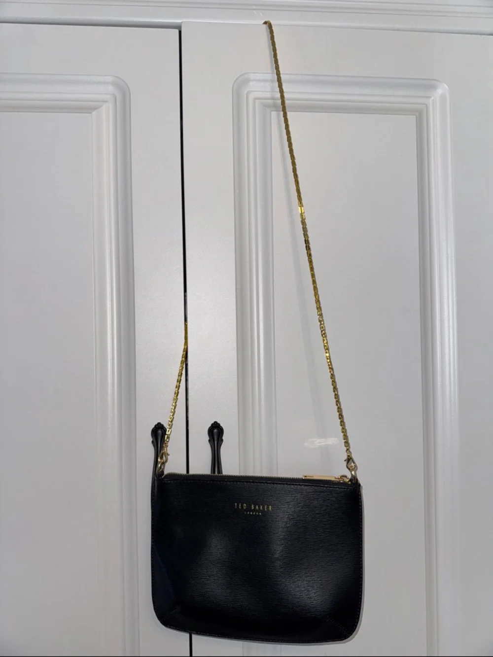Ted Baker London Harley Link Chain Crossbody Bag - Picture 5 of 6